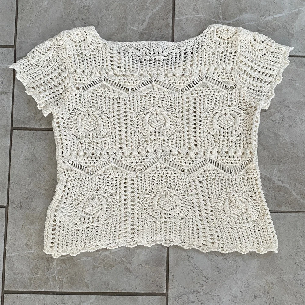 H&M Crochet/Open Knit Cream Tee